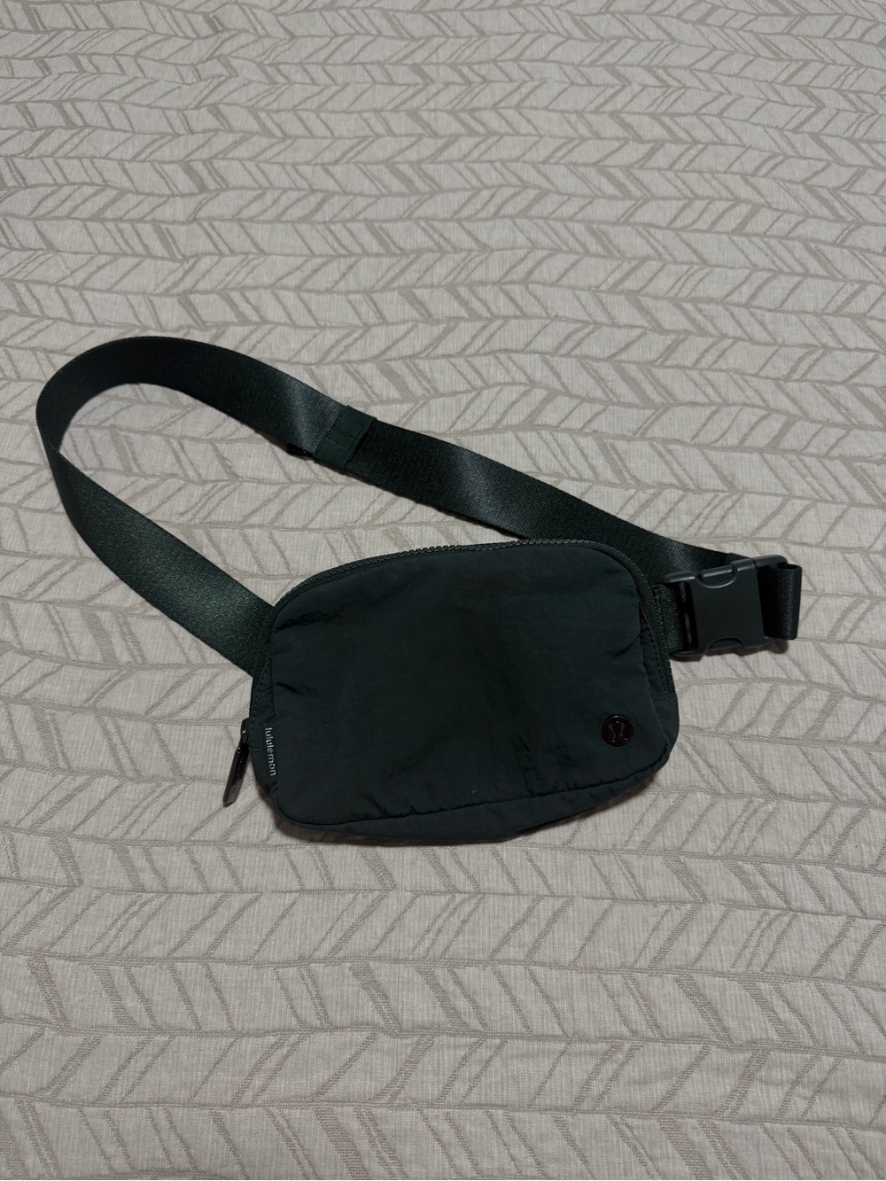 lululemon athletica Black Belt Bag - Minimal Crossbody Pouch